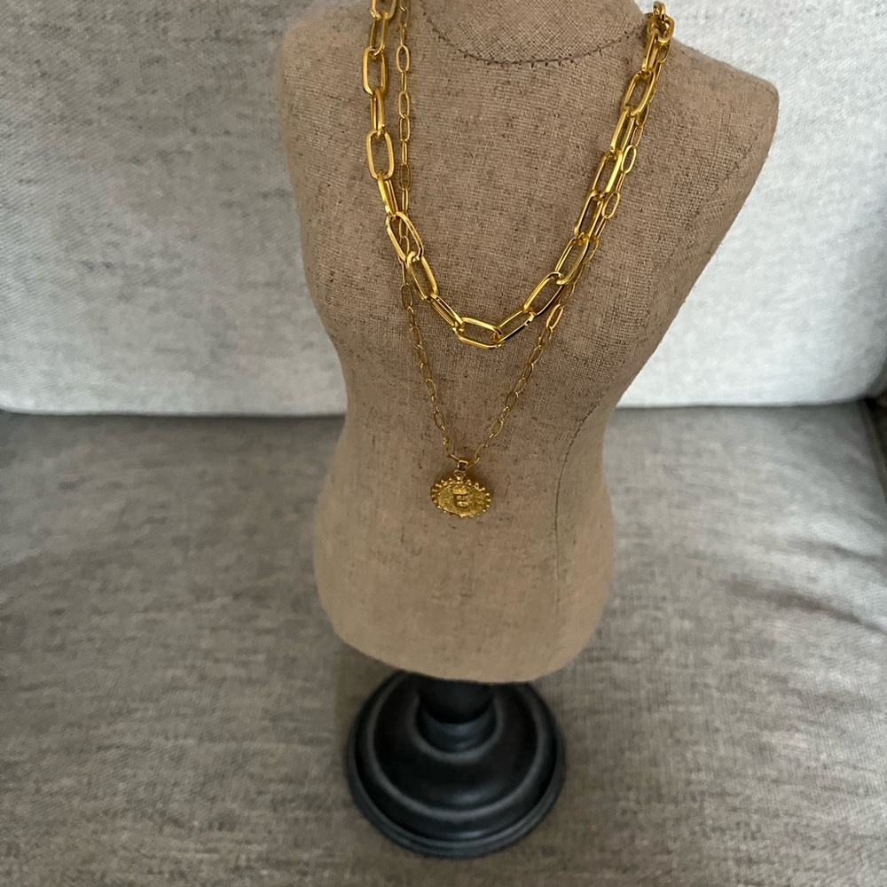 Gold Plated Paper Clip Chain Necklace with Medallion Initial “D” Pendant - Picture 3 of 3